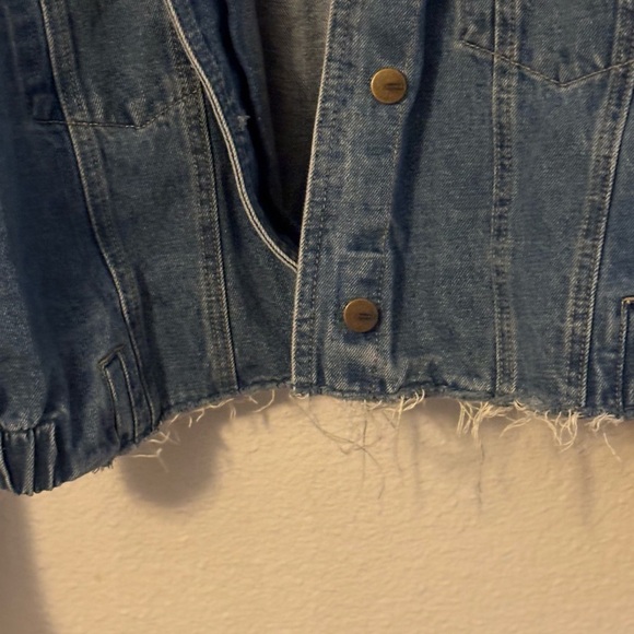 Mono B Denim Jacket Large Crop top Style Type Blue outdoor night out - Picture 3 of 13